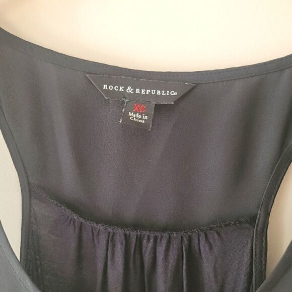 Rock & Republic Women's Black Sleeveless Top with Aztec Sequins - Size XS - Picture 3 of 5